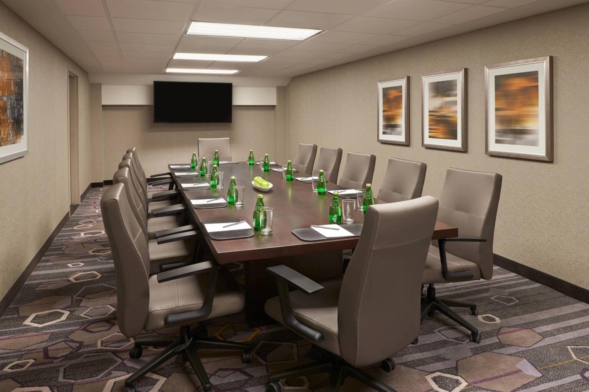 Courtyard By Marriott Oshawa Hotel Luaran gambar