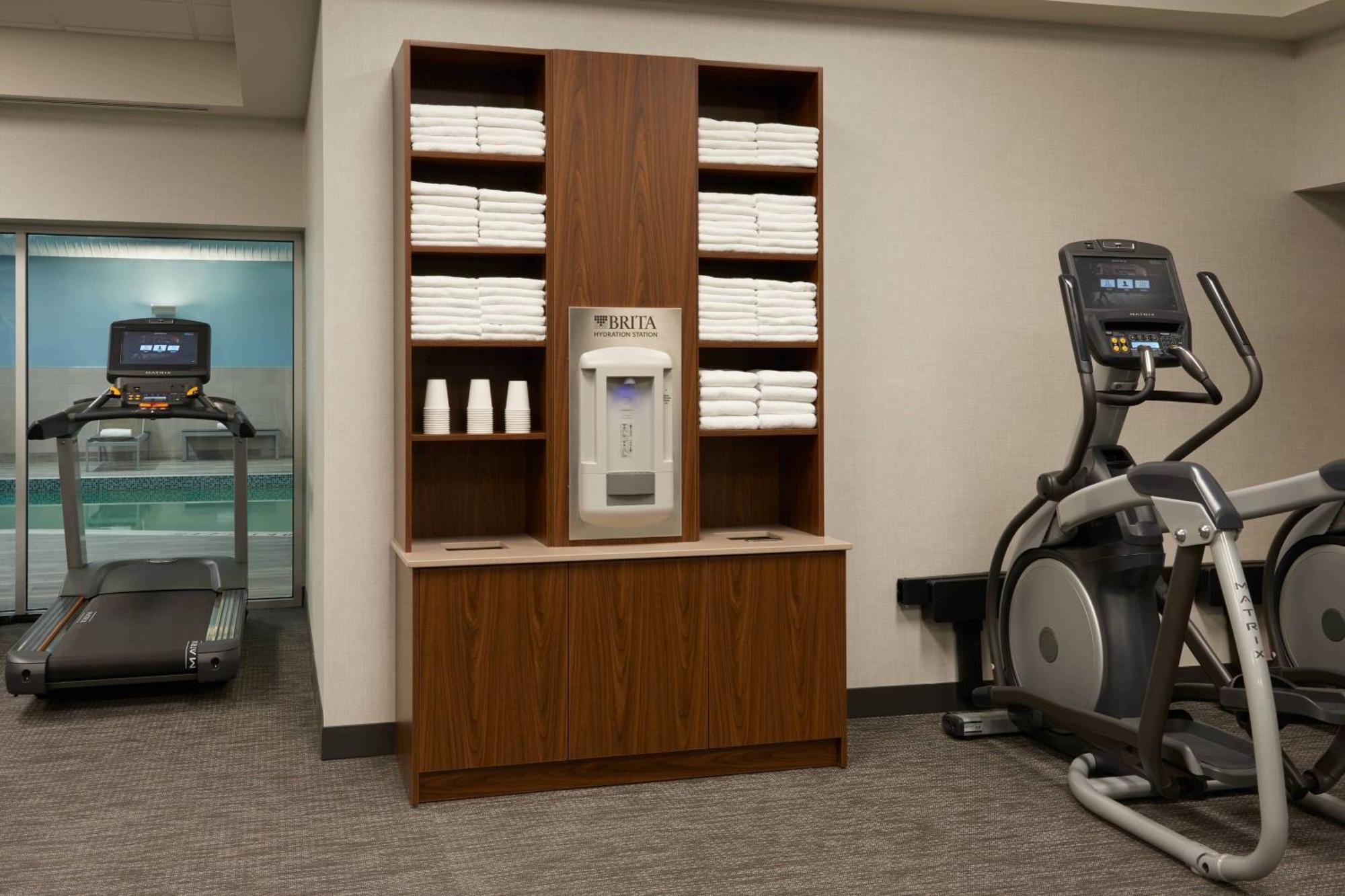 Courtyard By Marriott Oshawa Hotel Luaran gambar